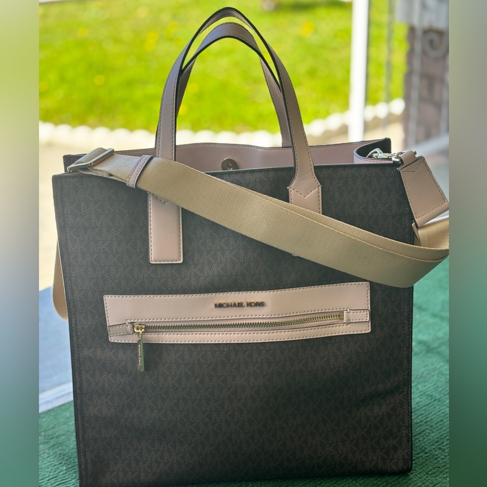 Michael Kors Kenly Tote
